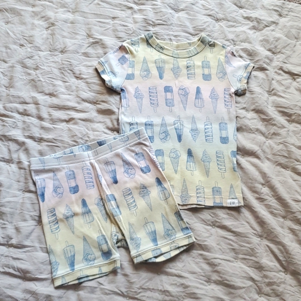 3T BabyGap Ombre Ice Cream Pajamas